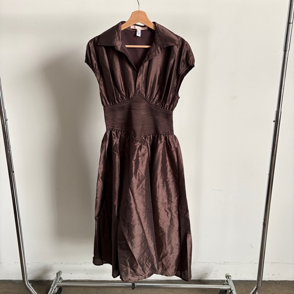 $352 NWOT Hutch “Trevy” Cap Sleeve Smocked Midi Dress in Brown Sz SP - Picture 4 of 12